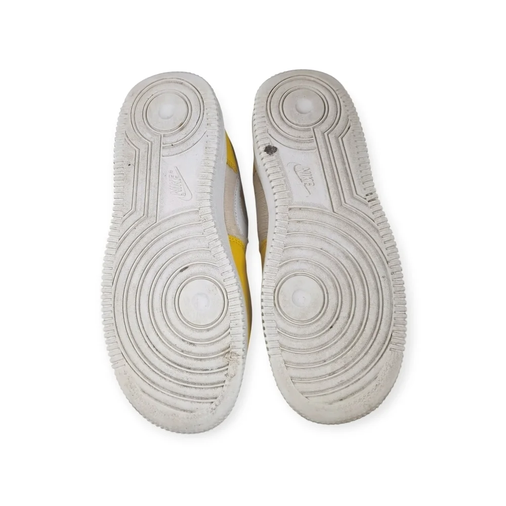 Nike Air Force 1 Toggle SE Yellow Ochre Kids Size 3